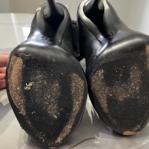 Giuseppe Zanotti Double-Buckle Biker Peep-Toe Bootie, Black - Picture 5 of 6